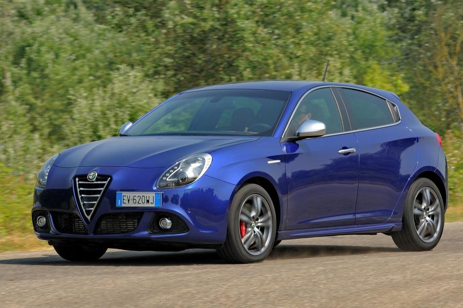  Alfa Romeo Giulietta 2013 года  (фото 6 из 21)